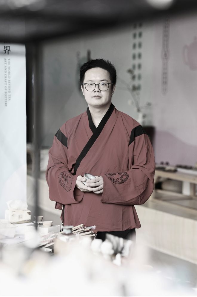 】工匠卢震峰陶艺作品展出CQ9电子app【诸暨